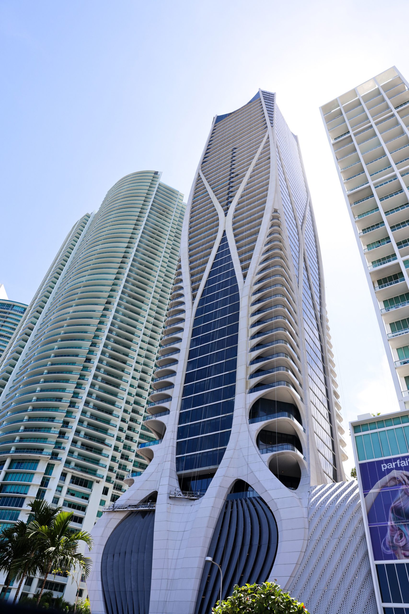 1000 museum residences exterior | Miami Luxury Real Estate ...