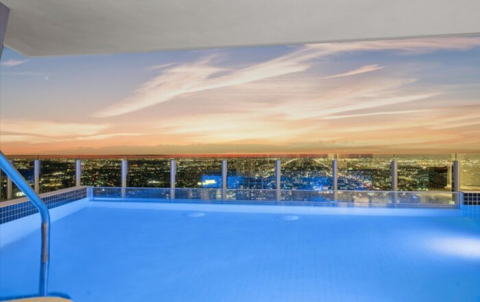 Aston Martin Prestige Signature Penthouse Sunset