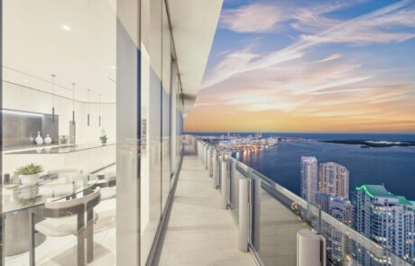 Aston Martin Prestige Signature Penthouse Sunset