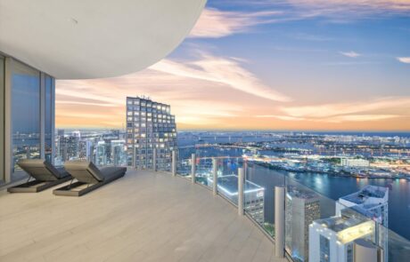 Aston Martin Prestige Signature Penthouse Sunset